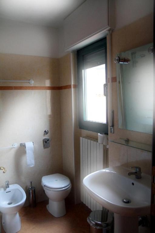 Euro Inn B&B Milan Bilik gambar