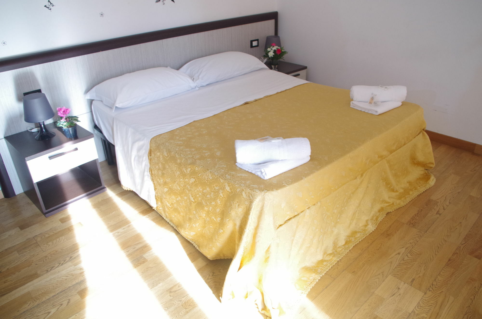 Euro Inn B&B Milan Luaran gambar